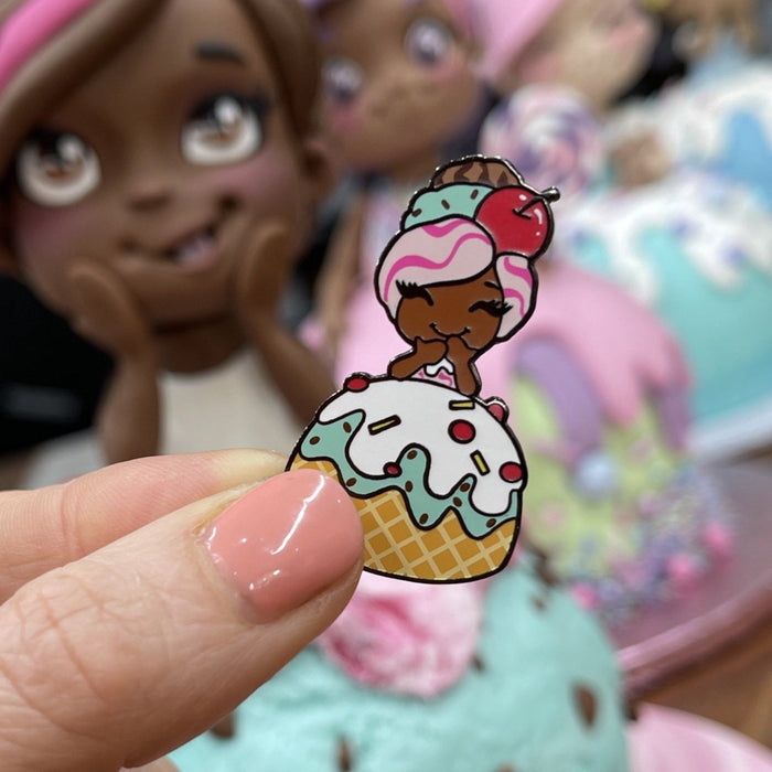 Zoe's Fancy Cakes Doll Pin - Ice Cream