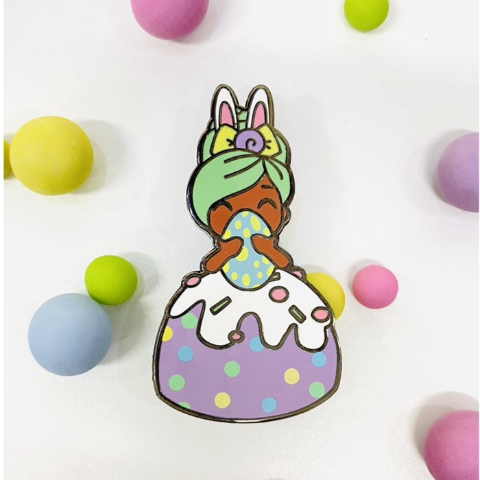 Zoe's Fancy Cakes Doll Pin - Easter Edition (Bunny Ears)
