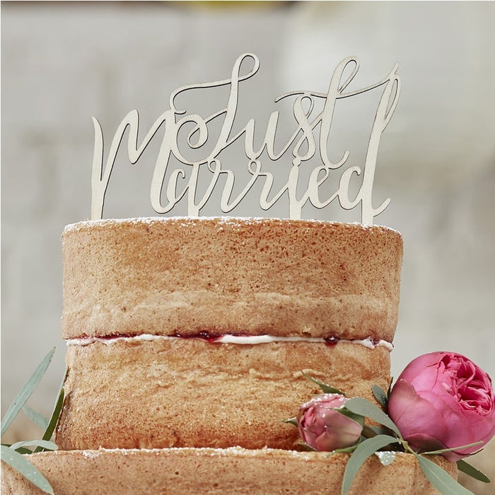 Ginger Ray Cake Topper - Just Married - Wood